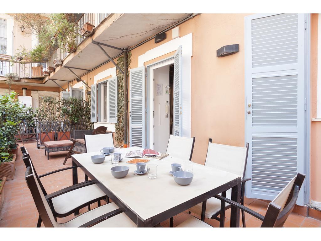 Via Farina Apartamento Roma
